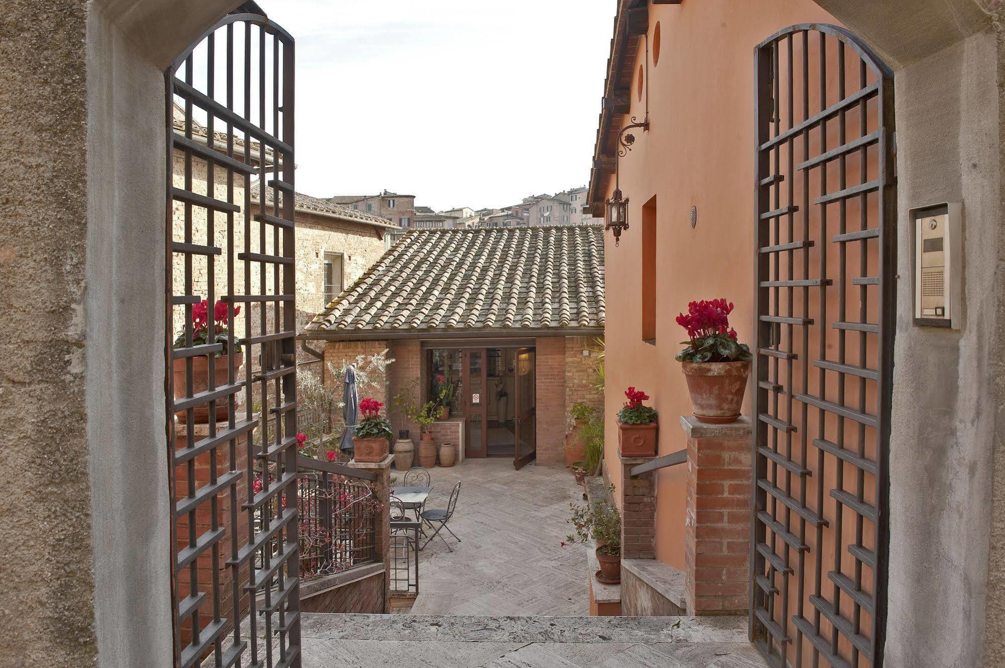 Alma Domus Hotel Siena